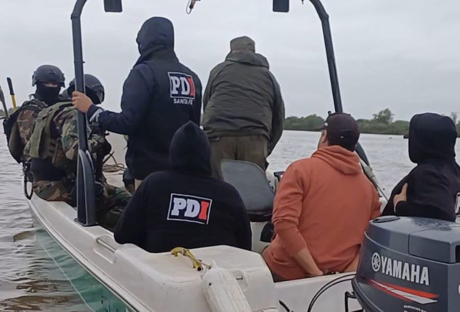 Los imputados fueron detenidos en la zona de islas en Sauce Viejo.
