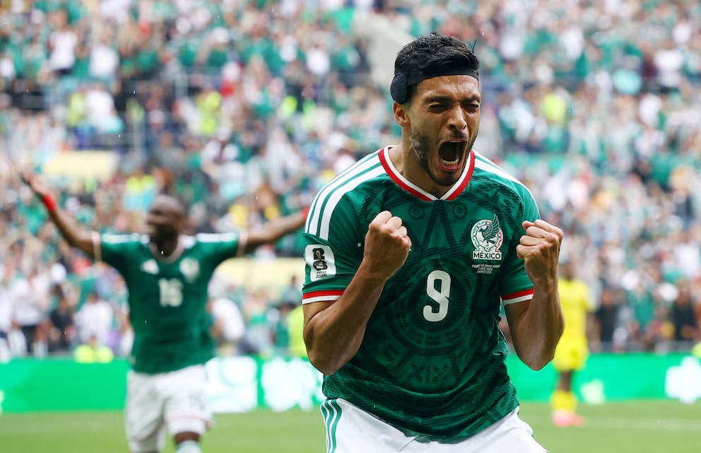 México se impuso con claridad ante Sudáfrica en el primer partido del Mundial.