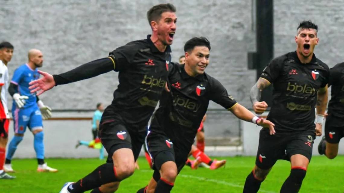 Tras la buena victoria ante Defensores de Belgrano, Colón quiere otro festejo como visitante.