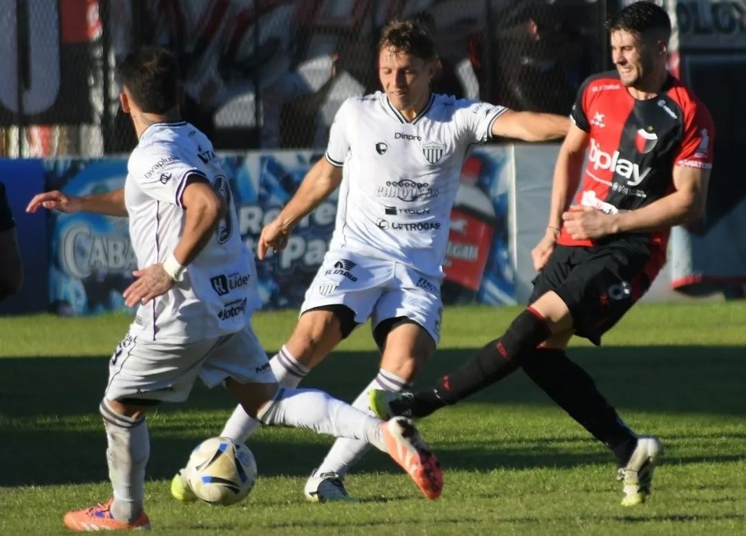 Colón perdió en Chaco y volvió a dejar dudas en el cierre de la primera rueda.