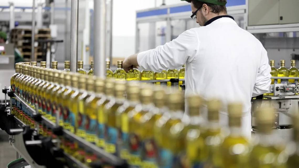 La industria santafesina exhibe un perfil dual: sólo números positivos para las exportaciones de manufacturas de origen agropecuario.