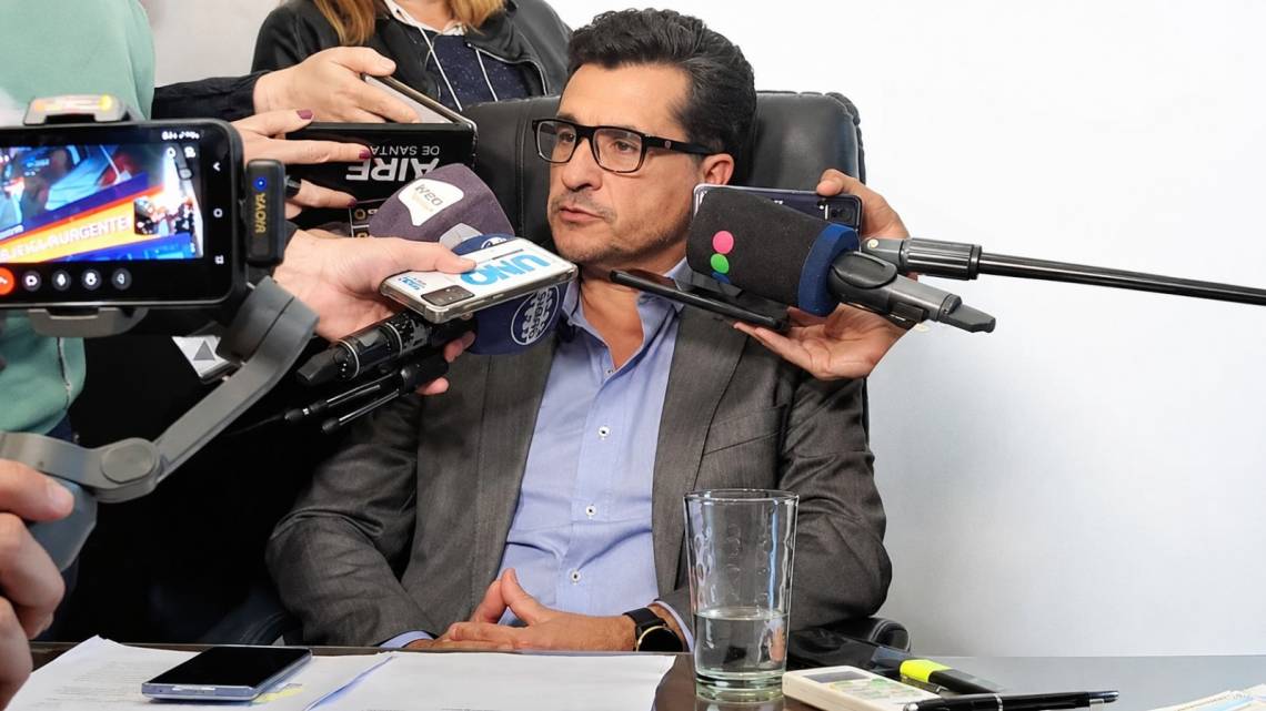 Allanaron viviendas en Santa Fe por las amenazas contra el juez federal Walter Rodríguez