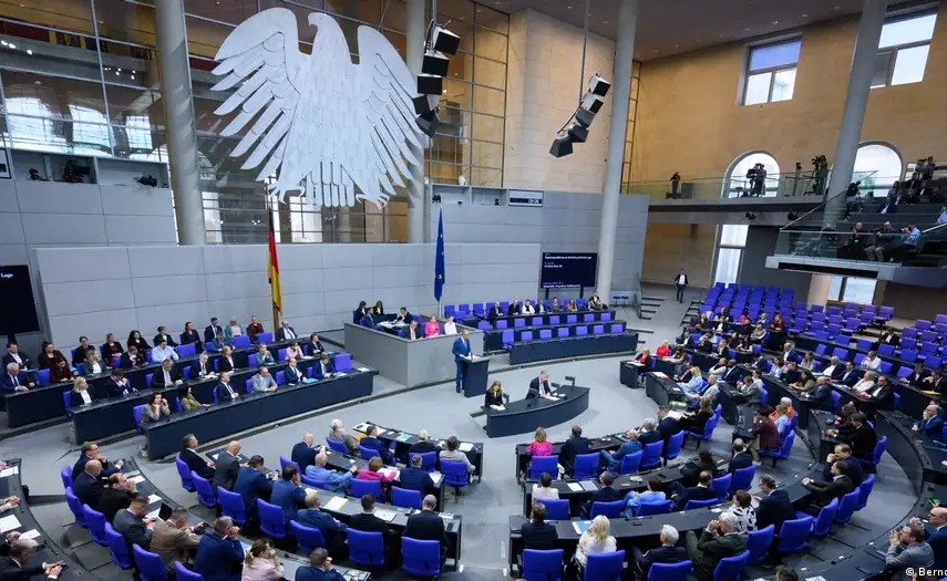 Alemania aprobó una polémica reforma del sistema de salud