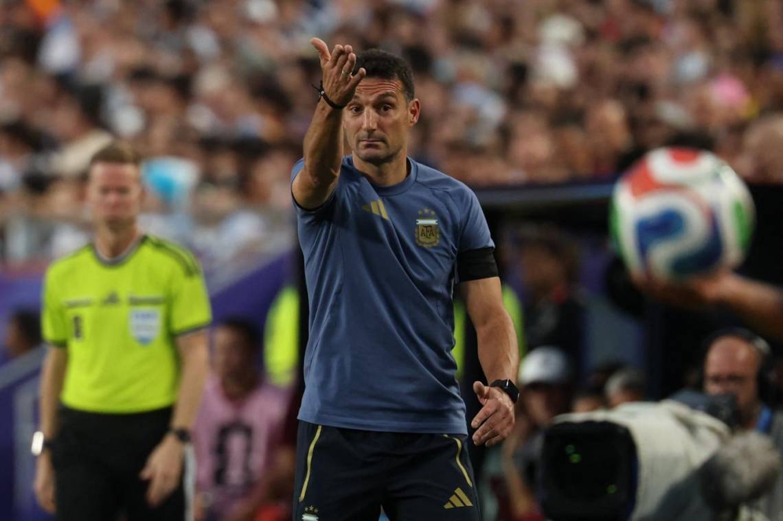 Scaloni valoró la clasificación y anticipó el duelo con Inglaterra: 