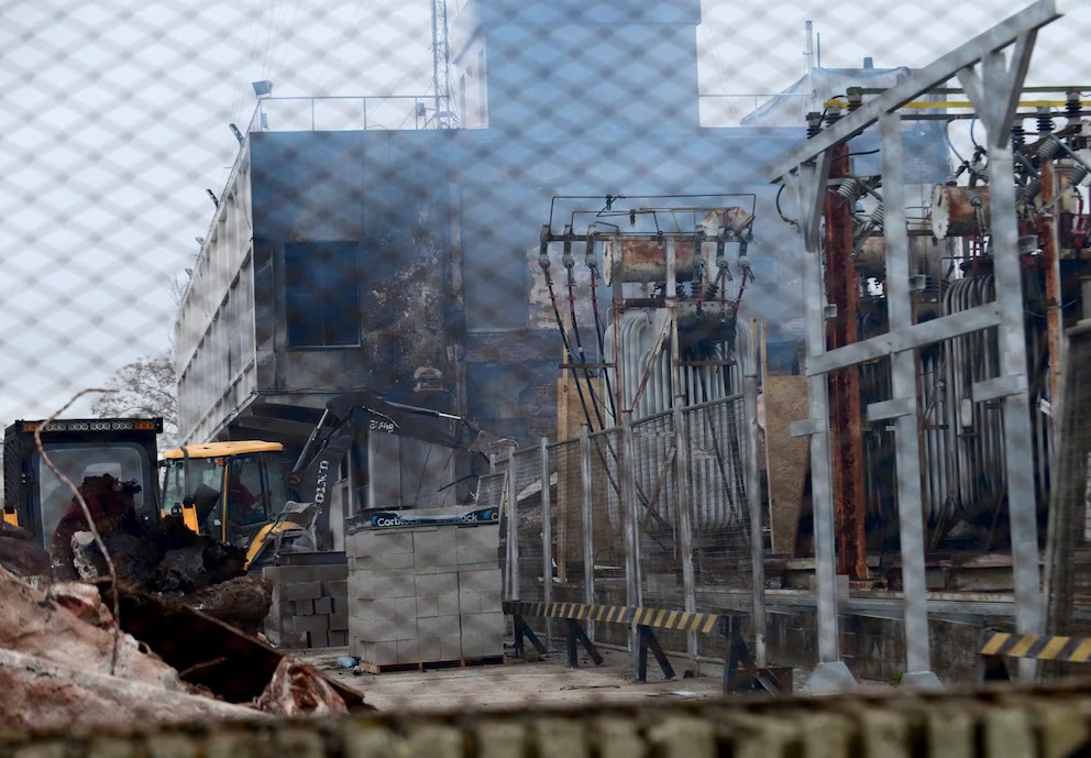 Un incendio provocó un apagón que dejó sin luz a casi toda La Plata