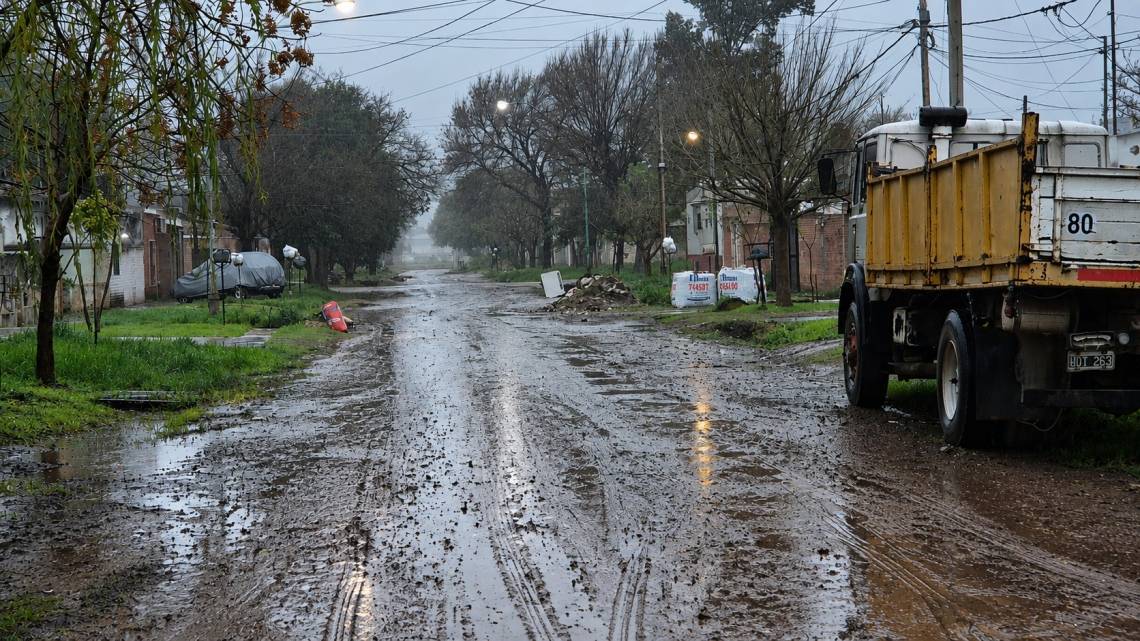 Las lluvias persistentes de los últimos días aumentaron la saturación del suelo, una situación que podría dificultar el escurrimiento ante nuevas precipitaciones intensas. (Crédito: STD)
