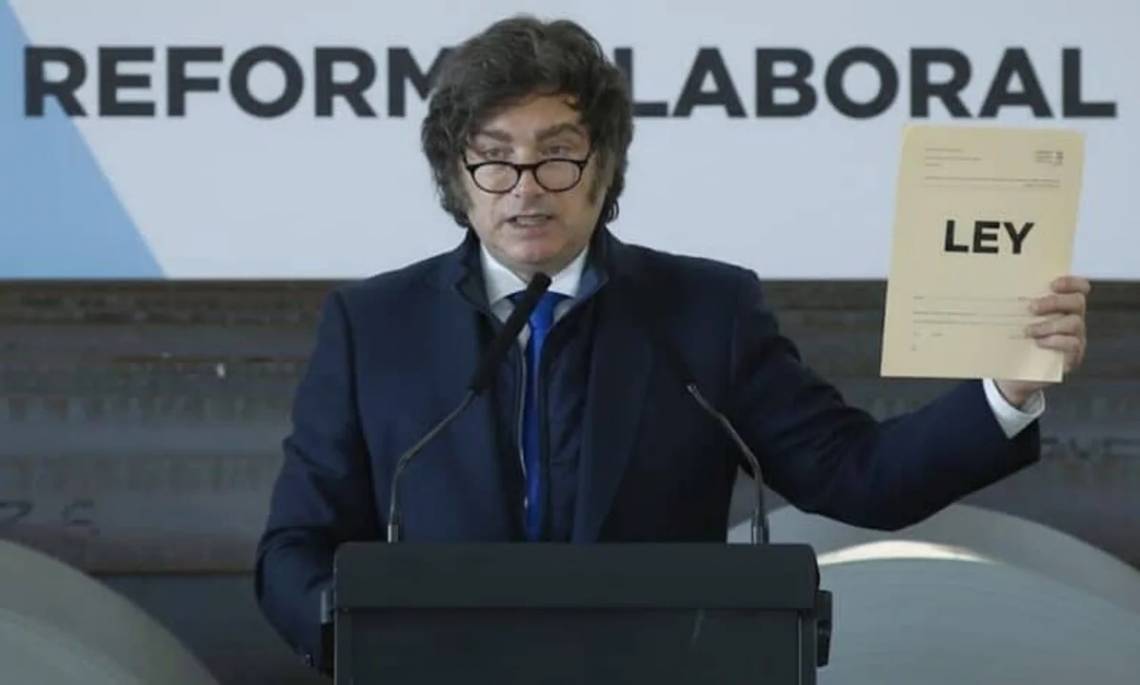 La Justicia le dio un revés al Gobierno y declaró inconstitucional un artículo de la reforma laboral