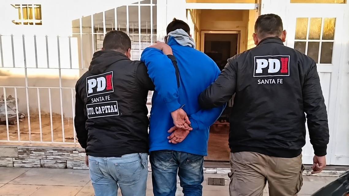 El hombre de 41 años fue detenido por efectivos de la PDI en barrio Iriondo. (Crédito: Prensa PDI)