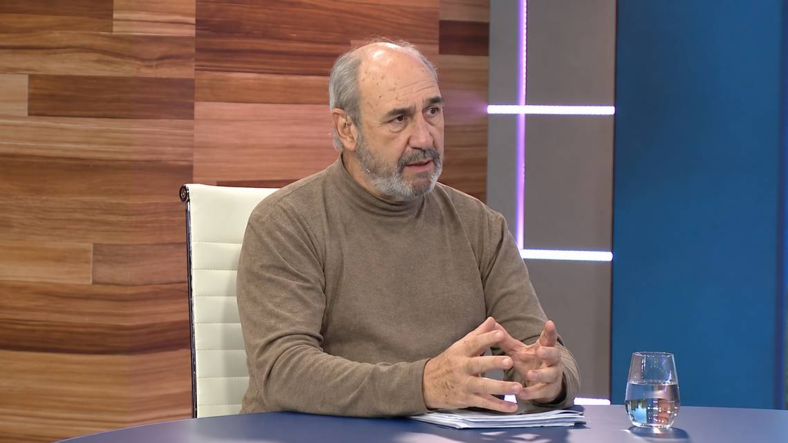 Darío Boscarol, vicepresidente de Aguas Santafesinas, durante la entrevista en Punto de equilibrio, por Telefe Santa Fe.