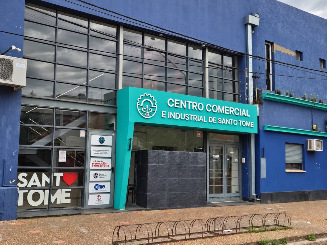 La sede del Centro Comercial e Industrial de nuestra ciudad, cuya elección de autoridades quedó suspendida por una medida cautelar judicial. (Crédito: STD)